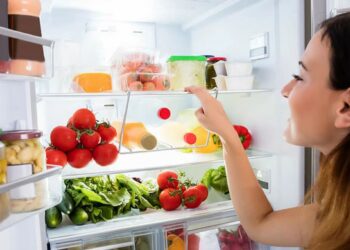 Phương pháp khử mùi hôi tủ lạnh