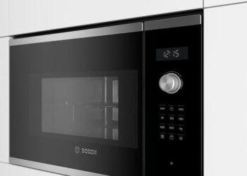 Lò vi sóng không vào nguồn