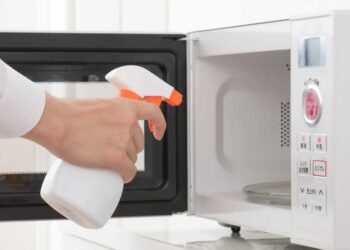 Cách kiểm tra đồ đựng thức ăn