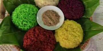 Nấu xôi nếp cẩm bằng nồi cơm điện