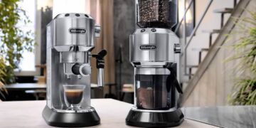 Máy pha cà phê tự động DeLonghi EC 685.M